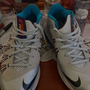 Lebron james sneakers